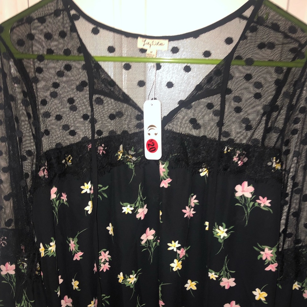New with tags blouse, size medium